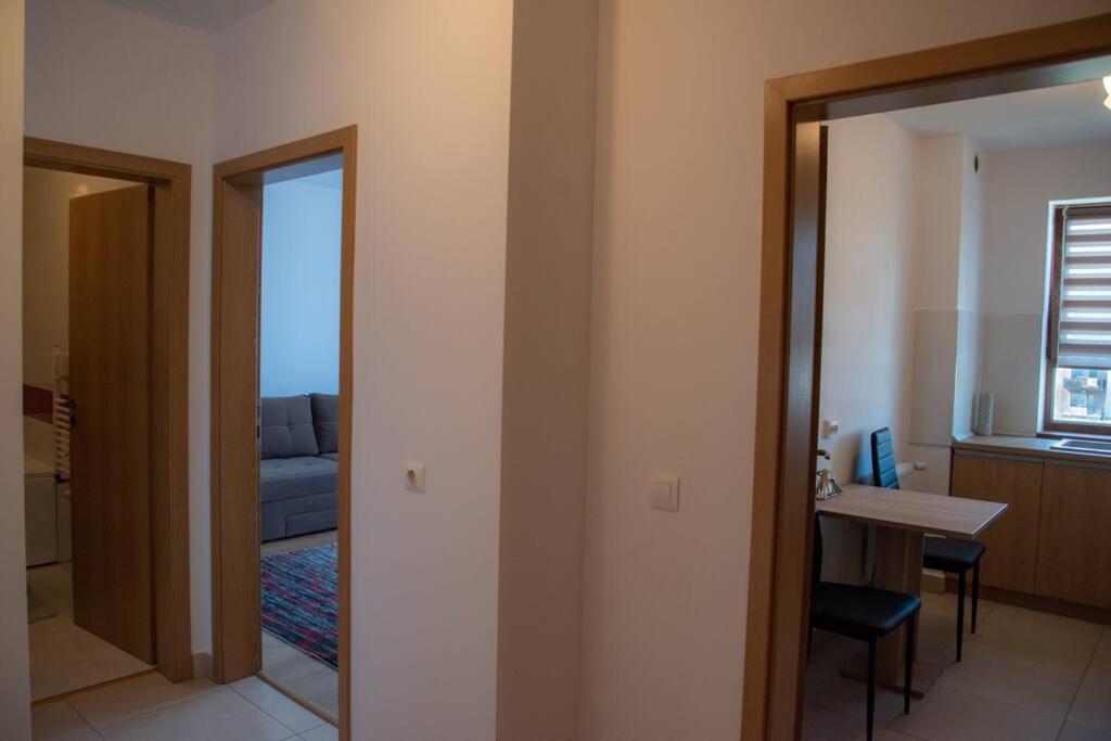 Apartament cu 1 camera pentru un sejur minunat Brașov Exterior foto